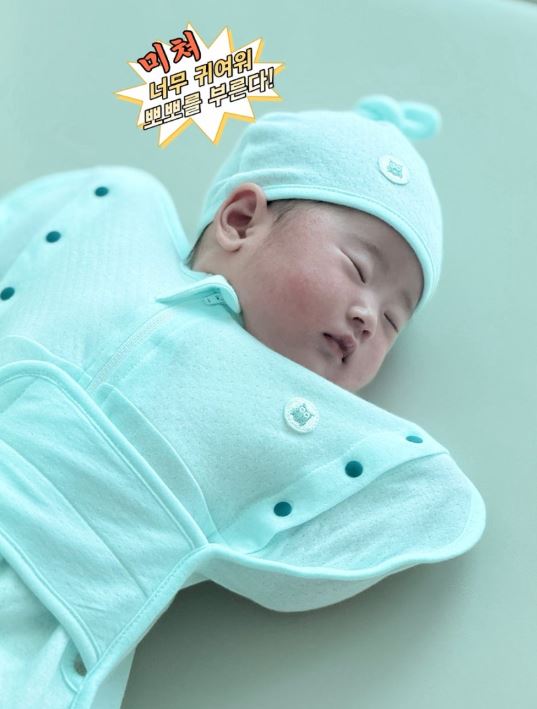 아이와 엄마 모두가 좋아하는 스칸디맘 스와들